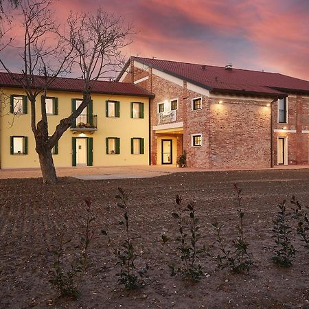 Brussa Horse Oasi Villa Каорле Екстериор снимка